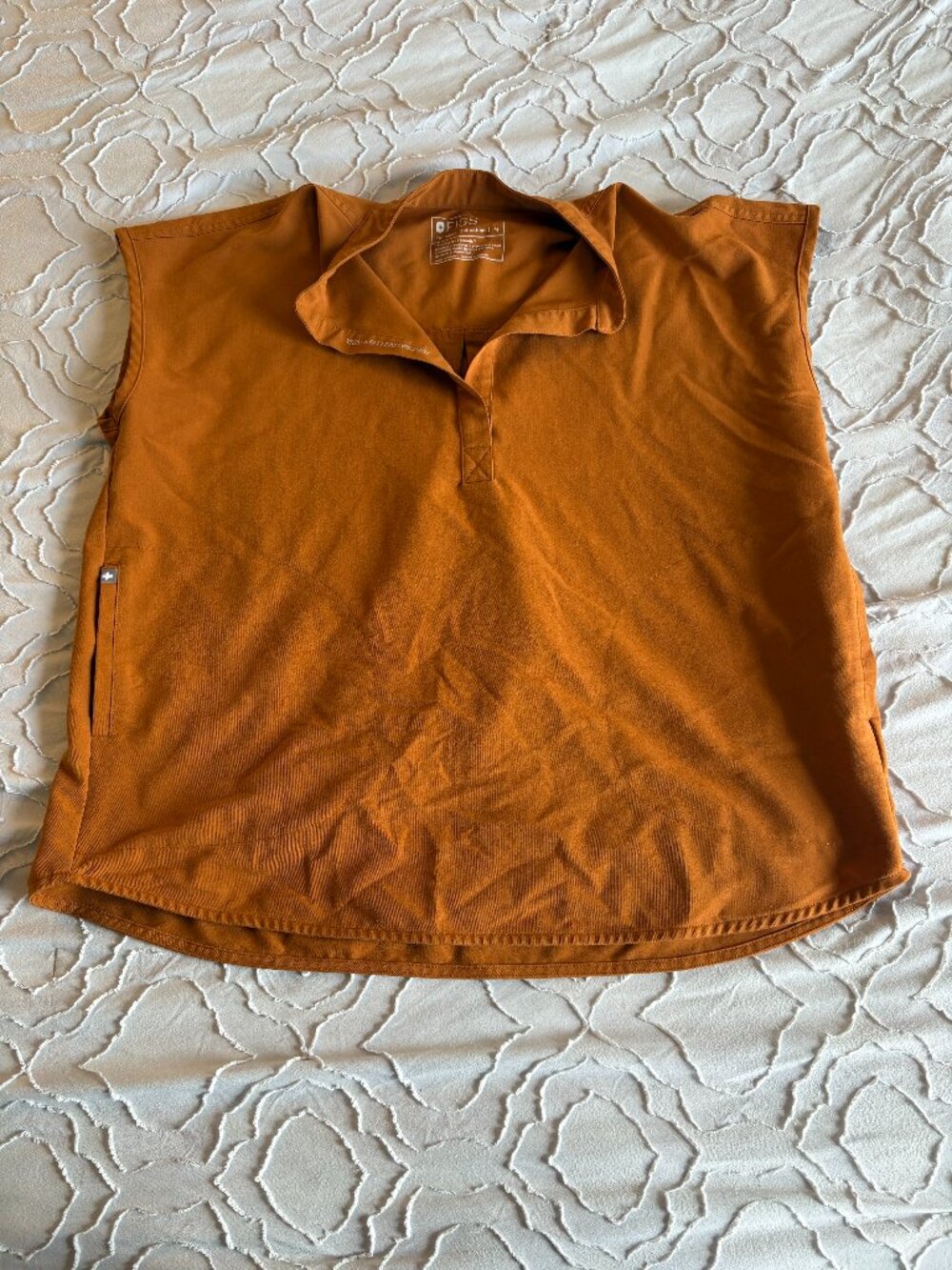 DISCONTINUED Figs Rafaela Scrub Top – Atlantic Fall
